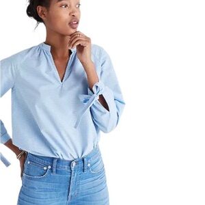 Madewell  Blouse Women Size Small Light Blue Striped tie-sleeve‎ popover top